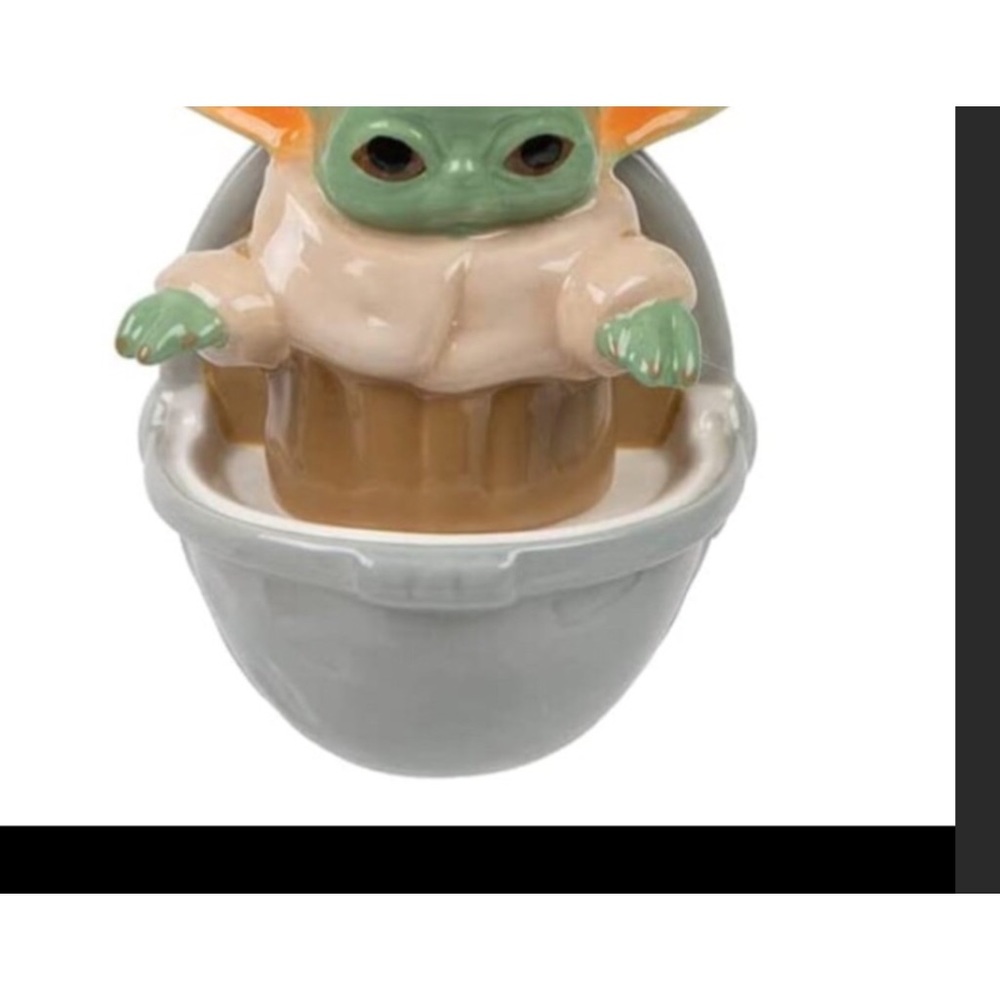 Baby Yoda Stackable Salt & Pepper Shakers